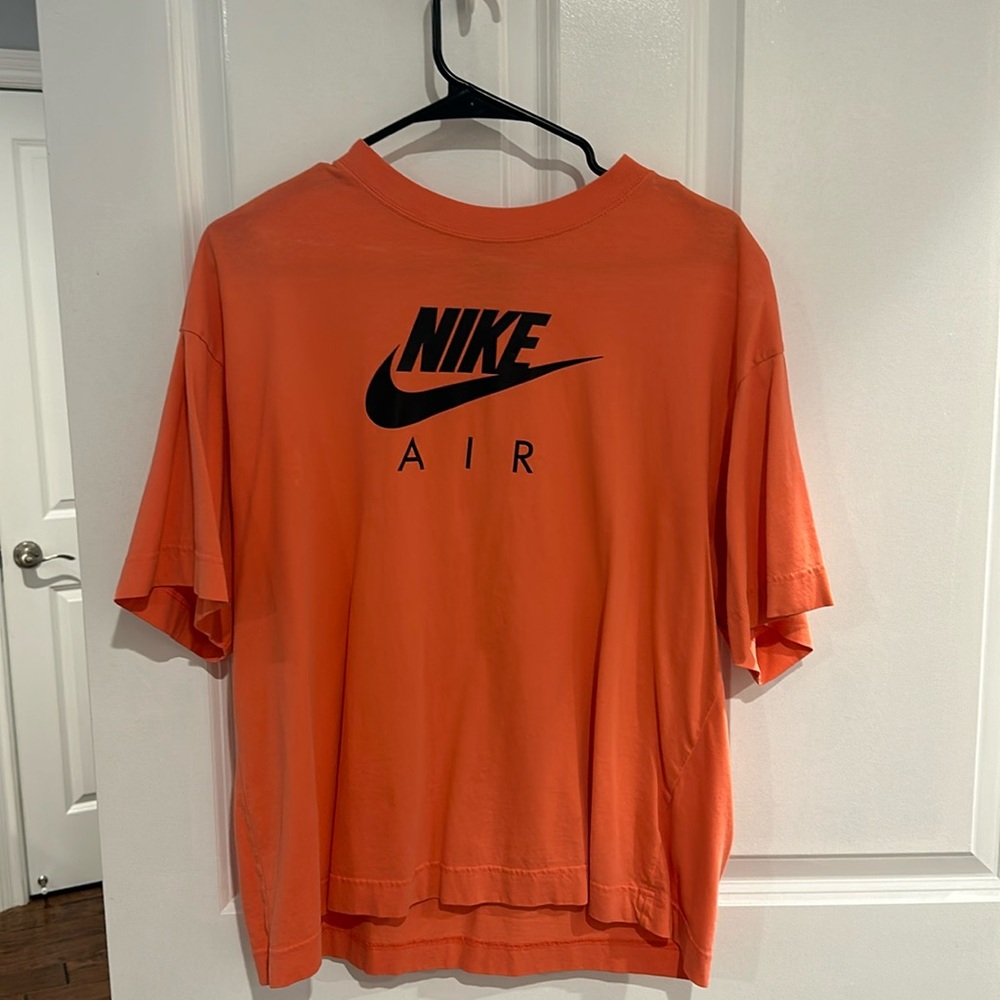 Nike tee womens